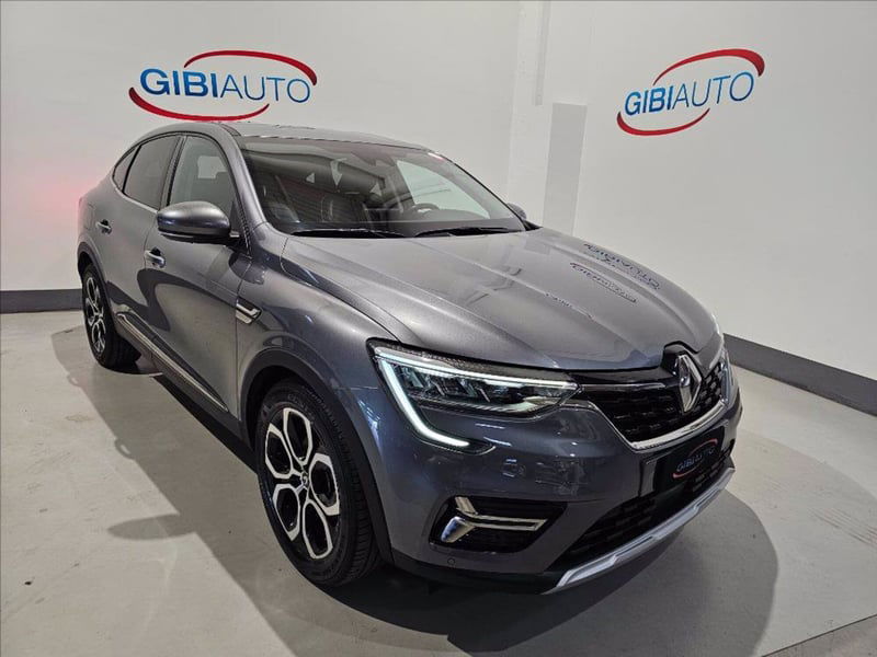 Renault Arkana 1.6 full hybrid Esprit Alpine 145cv del 2022 usata a Palermo