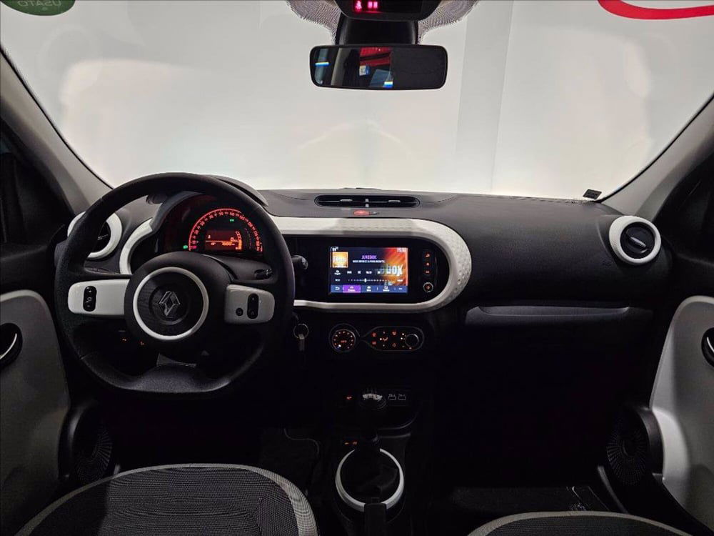 Renault Twingo nuova a Palermo (10)