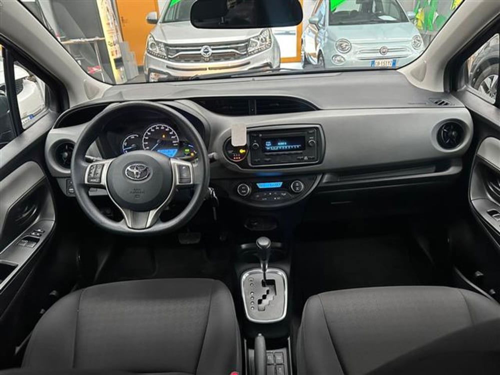 Toyota Yaris usata a Cremona (11)