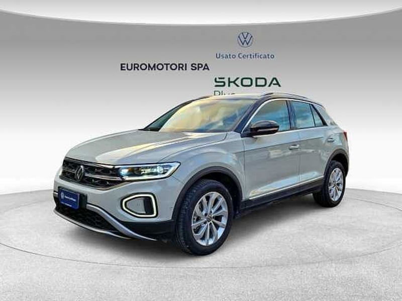 Volkswagen T-Roc 1.0 TSI Style del 2023 usata a Monteriggioni