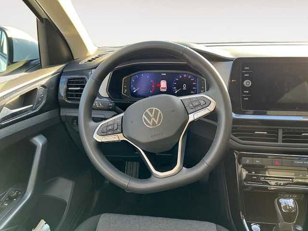 Volkswagen T-Cross nuova a Lecco (11)