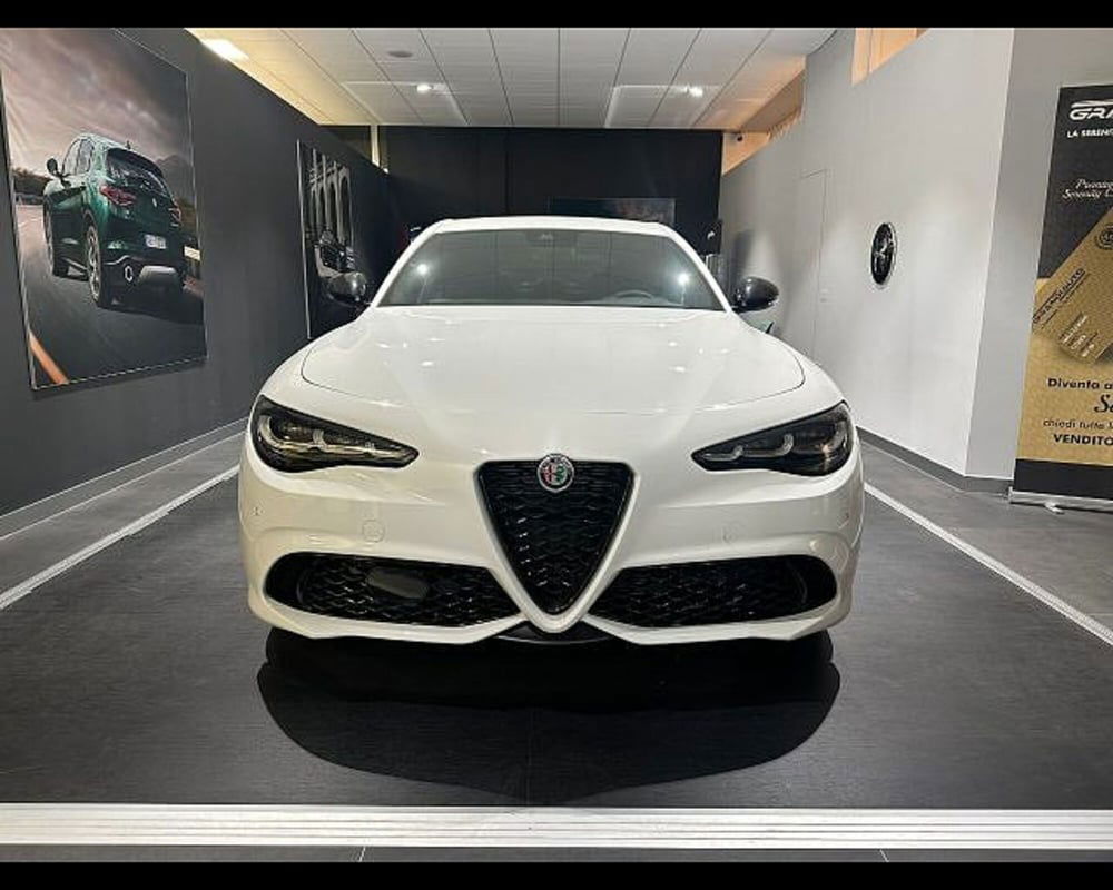 Alfa Romeo Giulia nuova a Alessandria (2)