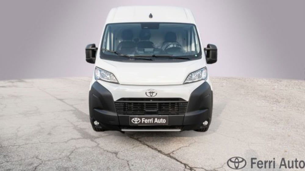 Toyota Proace Max Furgone nuova a Padova (7)