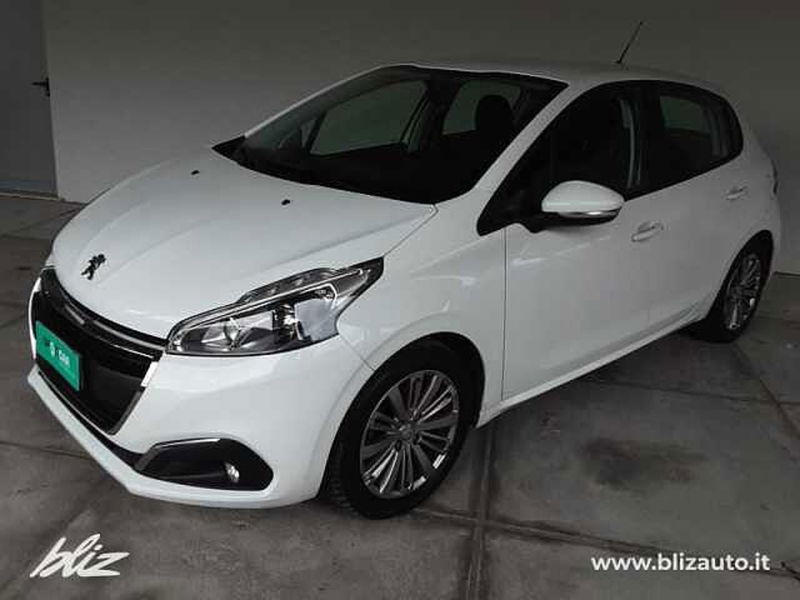 Peugeot 208 82 5 porte Active  del 2019 usata a Bordano