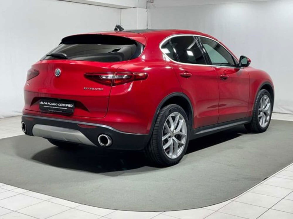 Alfa Romeo Stelvio usata a Sondrio (5)