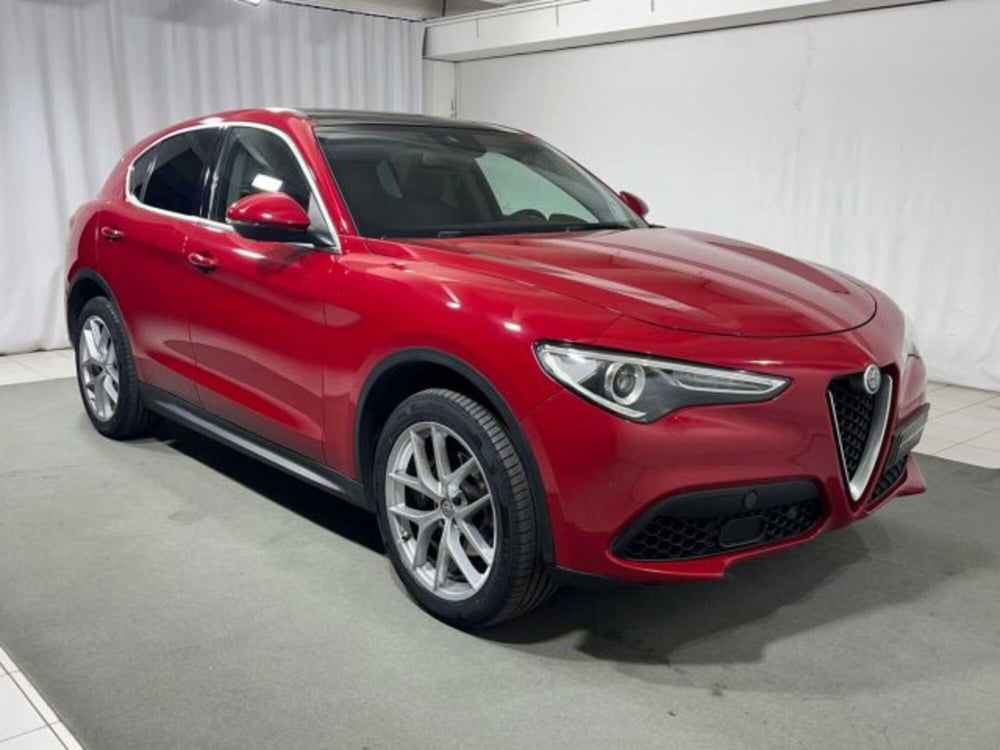 Alfa Romeo Stelvio usata a Sondrio (7)