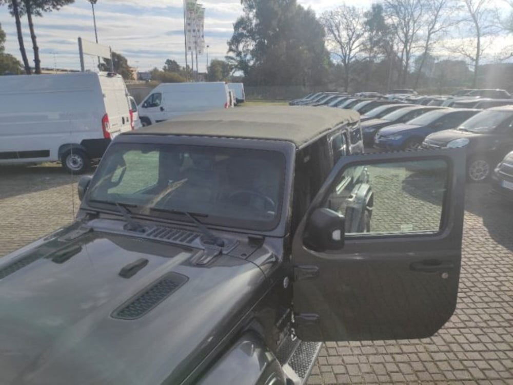 Jeep Wrangler Unlimited usata a Frosinone (8)