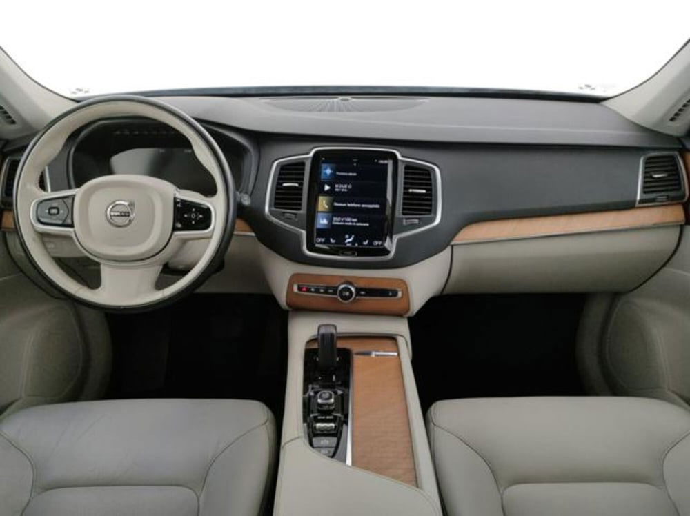 Volvo XC90 usata a Modena (15)