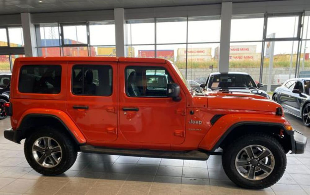 Jeep Wrangler Unlimited usata a Livorno (4)