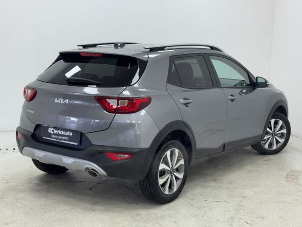 Kia Stonic usata a Como (2)