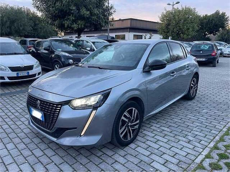 Peugeot 208 BlueHDi 100 Stop&amp;Start 5 porte Allure  del 2022 usata a Ottaviano