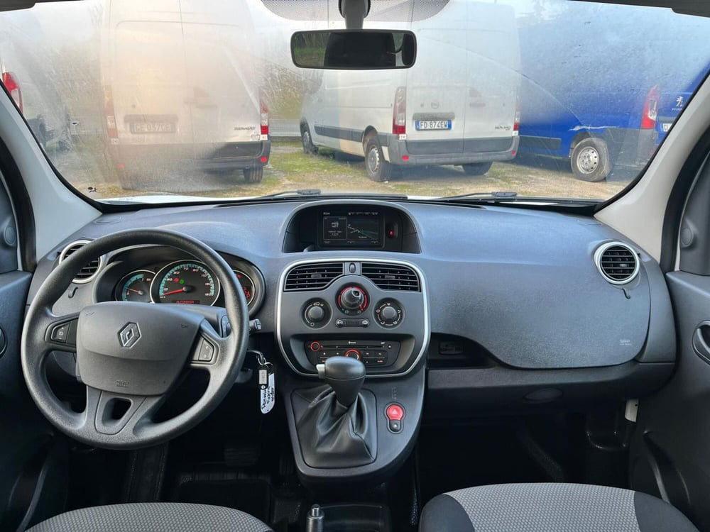 Renault Kangoo usata a Milano (15)