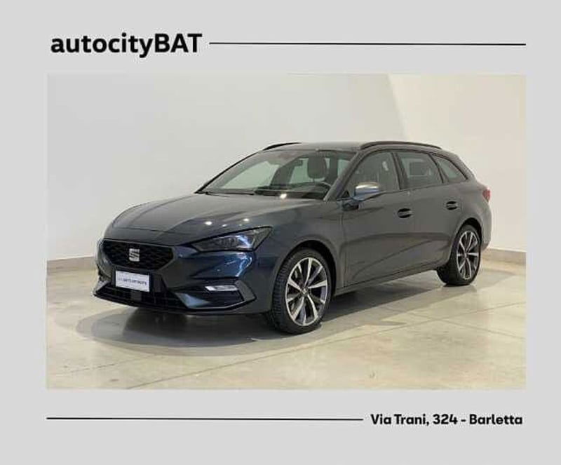 SEAT Leon ST Sportstourer 1.5 TGI DSG FR  del 2021 usata a Barletta