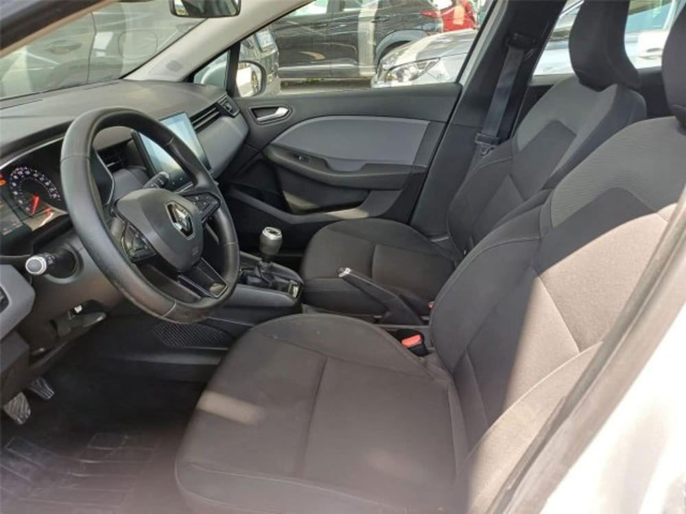 Renault Clio usata a Bari (11)