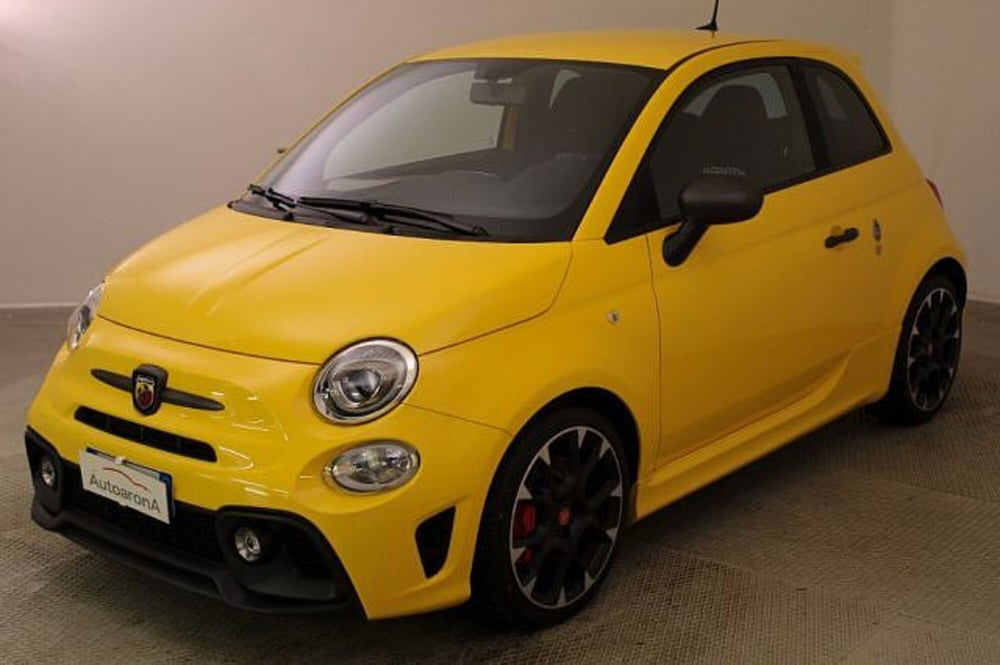 Abarth 595 Cabrio usata a Novara