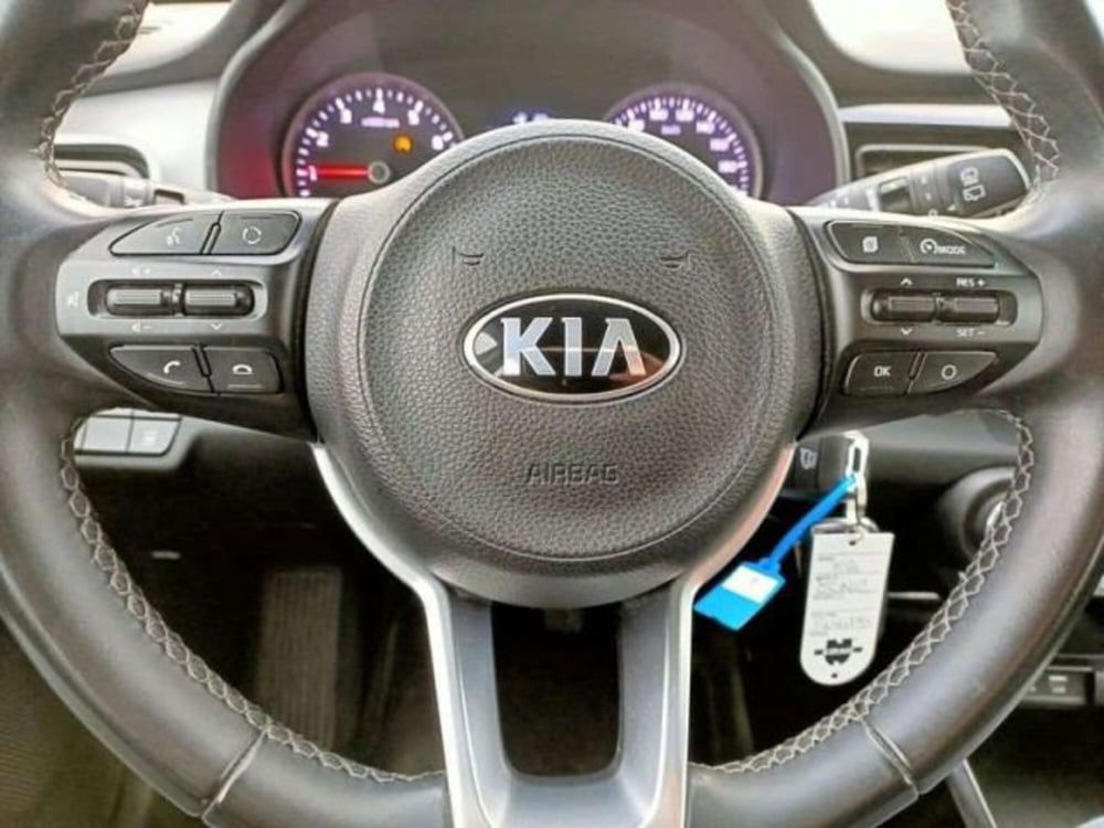 Kia Stonic usata a Firenze (17)