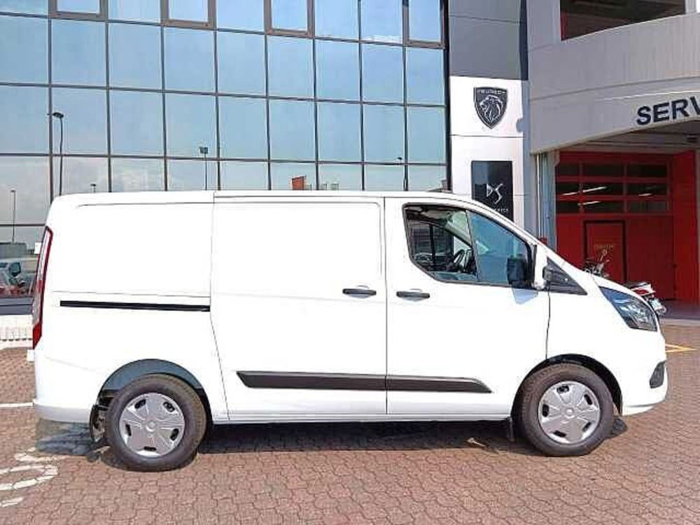 Ford Transit Custom Furgone nuova a Milano (4)