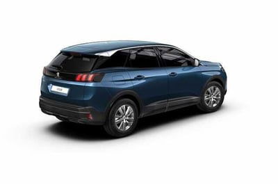 Peugeot 3008 Hybrid 225 e-EAT8 Active Pack  nuova a San Giovanni Teatino