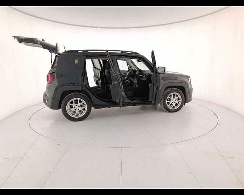 Jeep Renegade usata a Venezia (9)