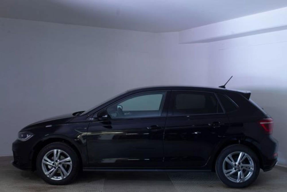 Volkswagen Polo nuova a Novara (5)