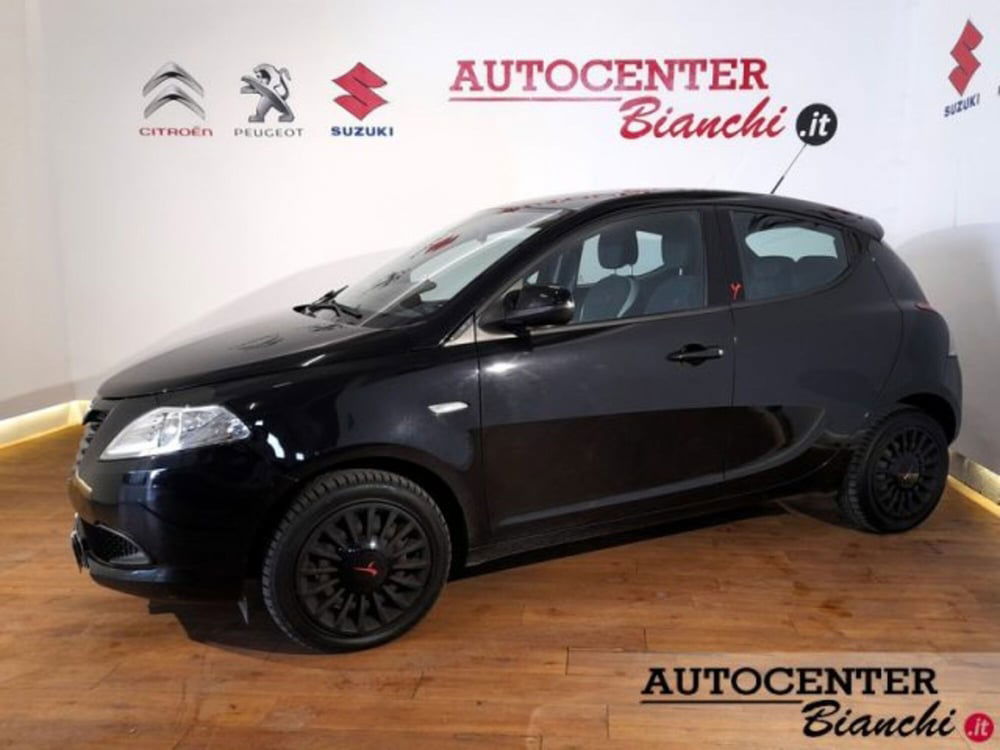 Lancia Ypsilon usata a Reggio Emilia