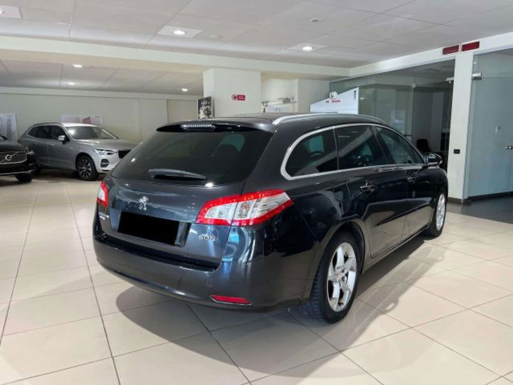 Peugeot 508 SW usata a Savona (5)