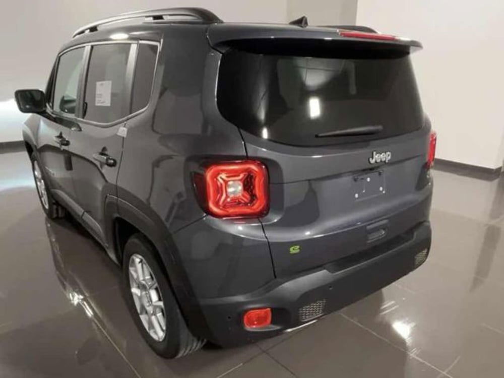 Jeep Renegade nuova a Vicenza (2)