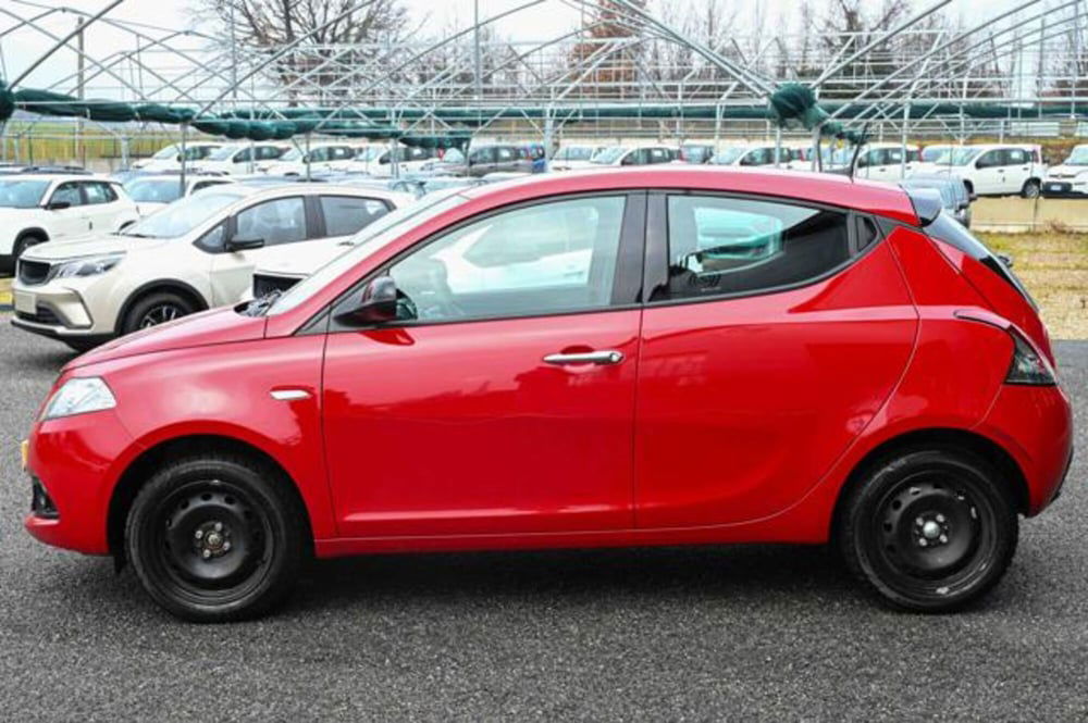 Lancia Ypsilon usata a Torino (8)