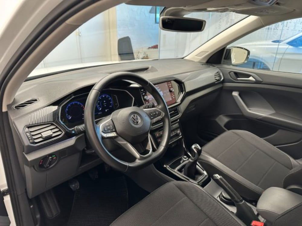 Volkswagen T-Cross usata a Cuneo (9)