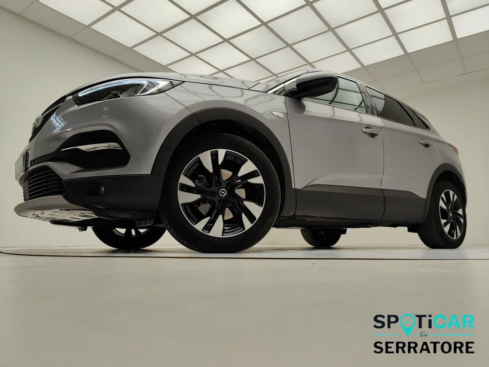 Opel Grandland X usata a Como (3)