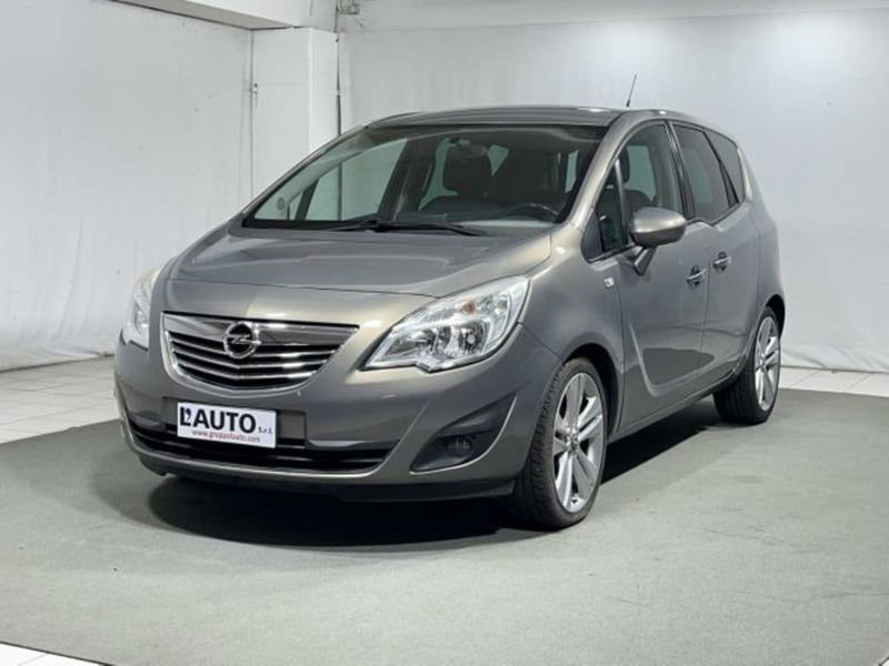 Opel Meriva 1.4 Turbo 120CV Cosmo  del 2011 usata a Caspoggio