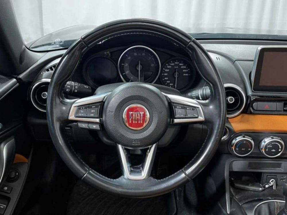 Fiat 124 spider usata a Sondrio (12)