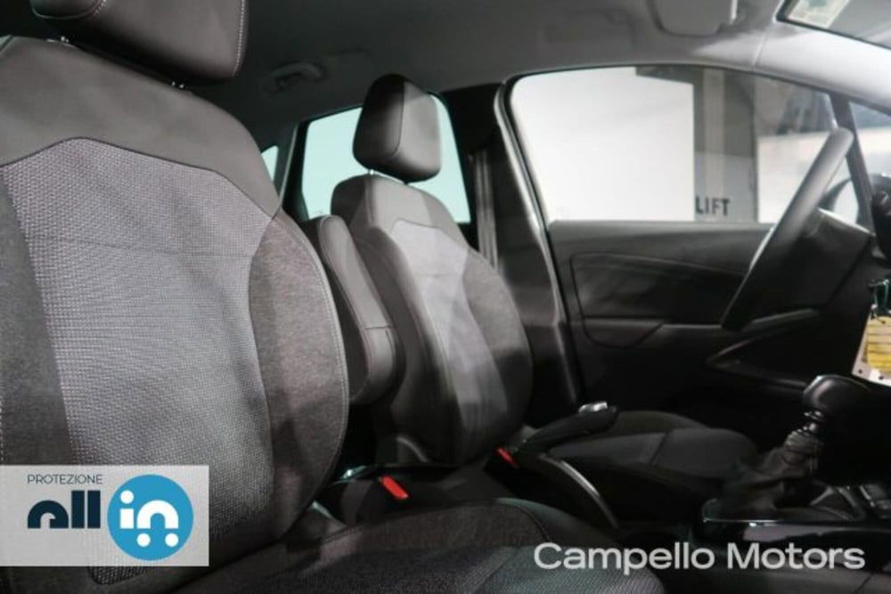 Opel Crossland nuova a Venezia (15)