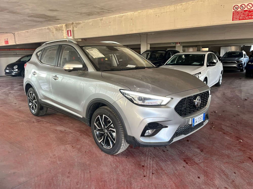 Mg ZS (2021-->) nuova a Milano (2)