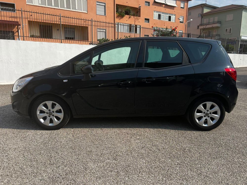 Opel Meriva usata a Messina (9)