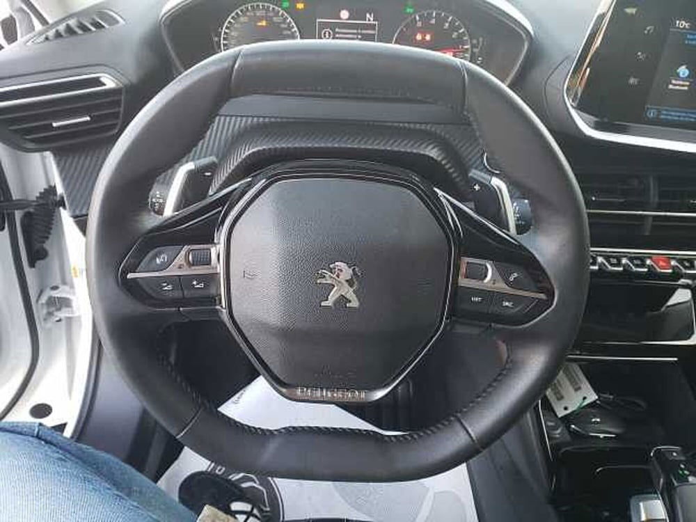 Peugeot 2008 usata a Pesaro-Urbino (9)