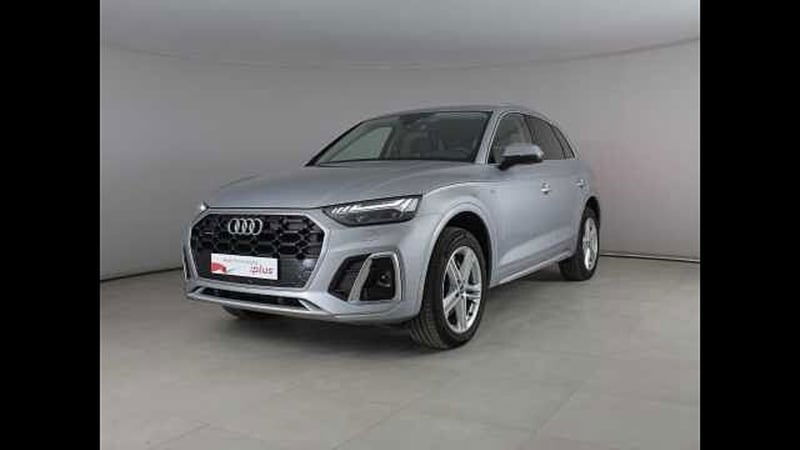 Audi Q5 40 2.0 tdi mhev 12V S line quattro s-tronic del 2023 usata a Palermo