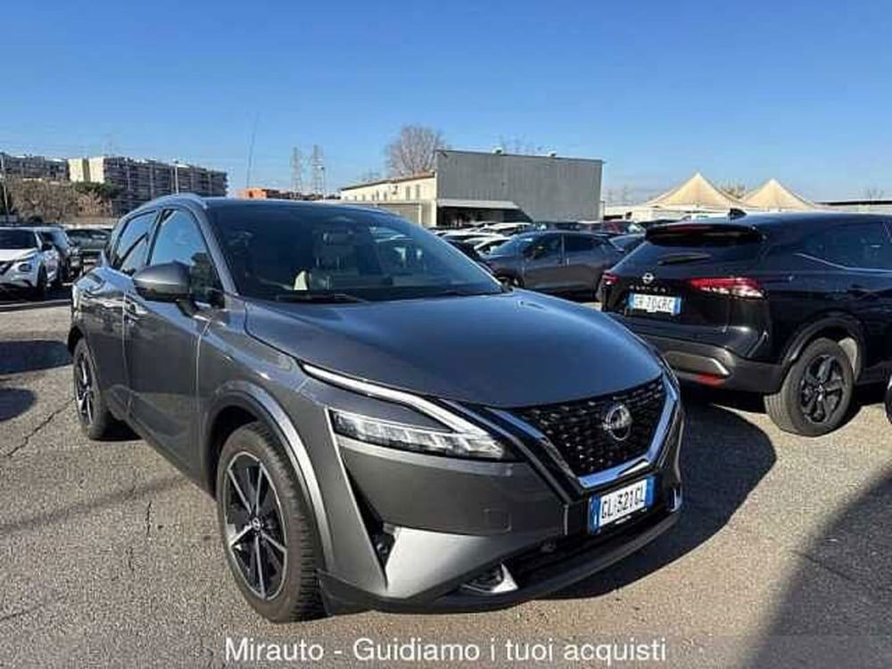 Nissan Qashqai usata a Roma