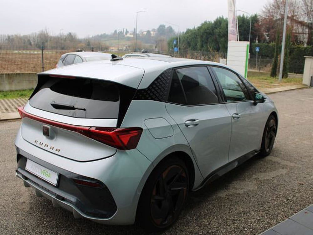 Cupra Born usata a Vicenza (2)