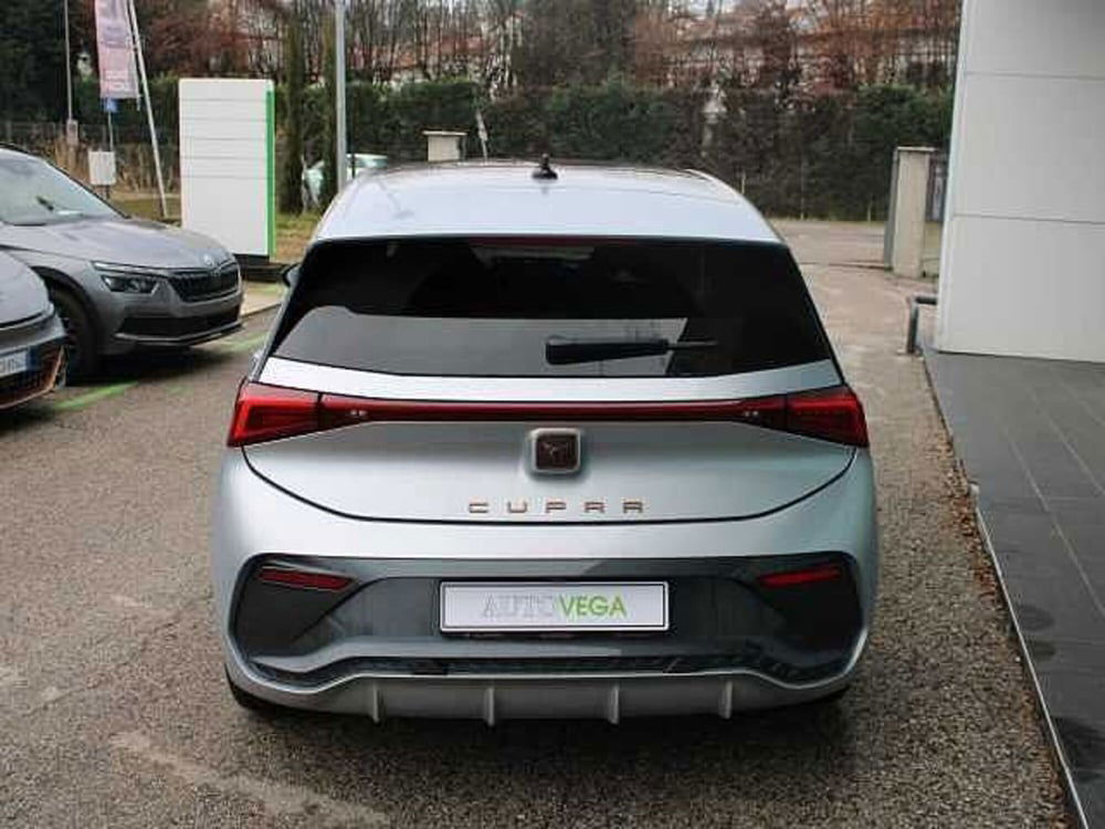 Cupra Born usata a Vicenza (4)