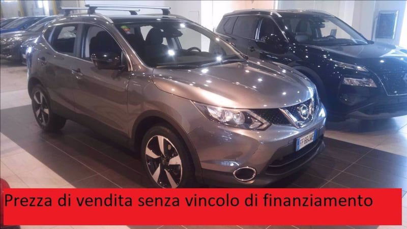 Nissan Qashqai 1.5 dCi N-Connecta  del 2016 usata a Trezzano sul Naviglio