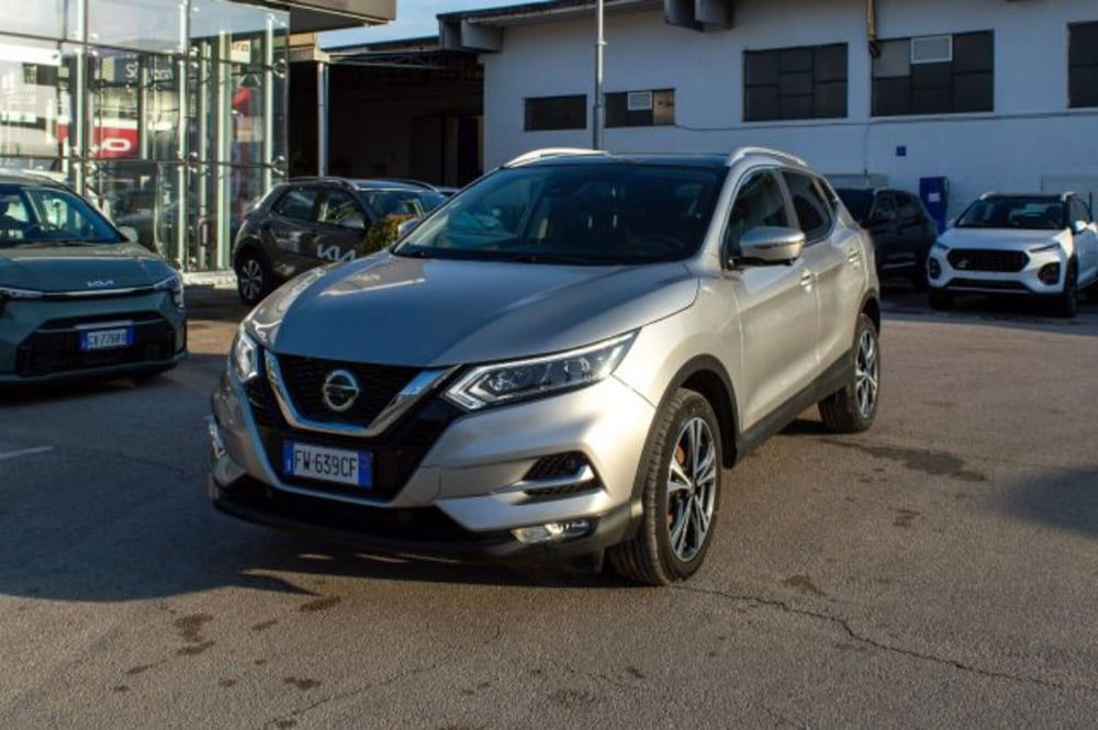 Nissan Qashqai usata a Latina (3)