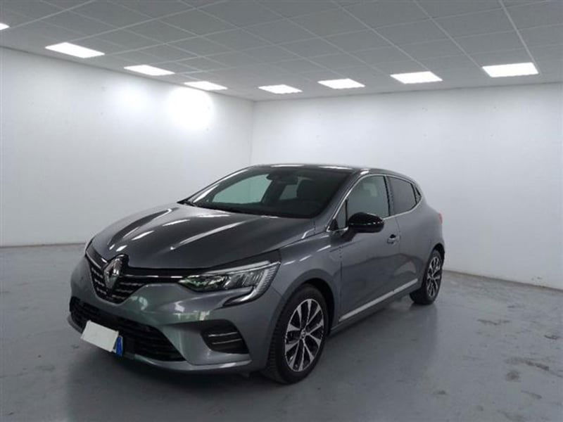 Renault Clio TCe 90 CV 5 porte Techno  del 2023 usata a Cuneo