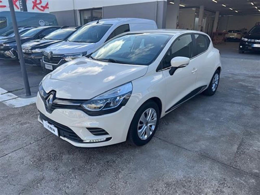 Renault Clio usata a Oristano (3)