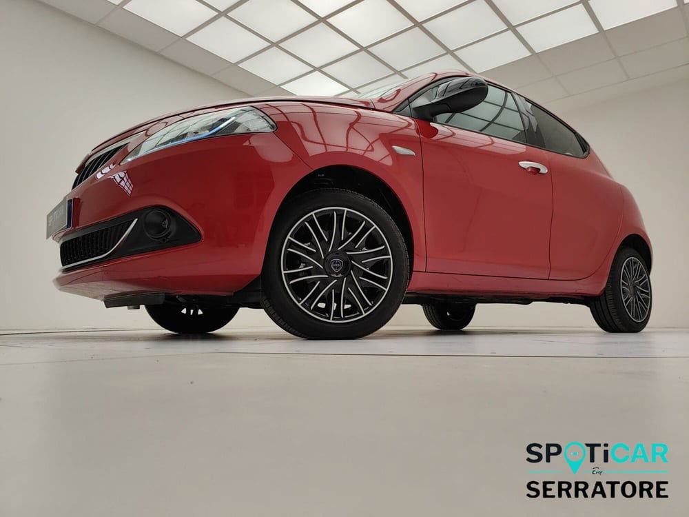 Lancia Ypsilon usata a Como (3)