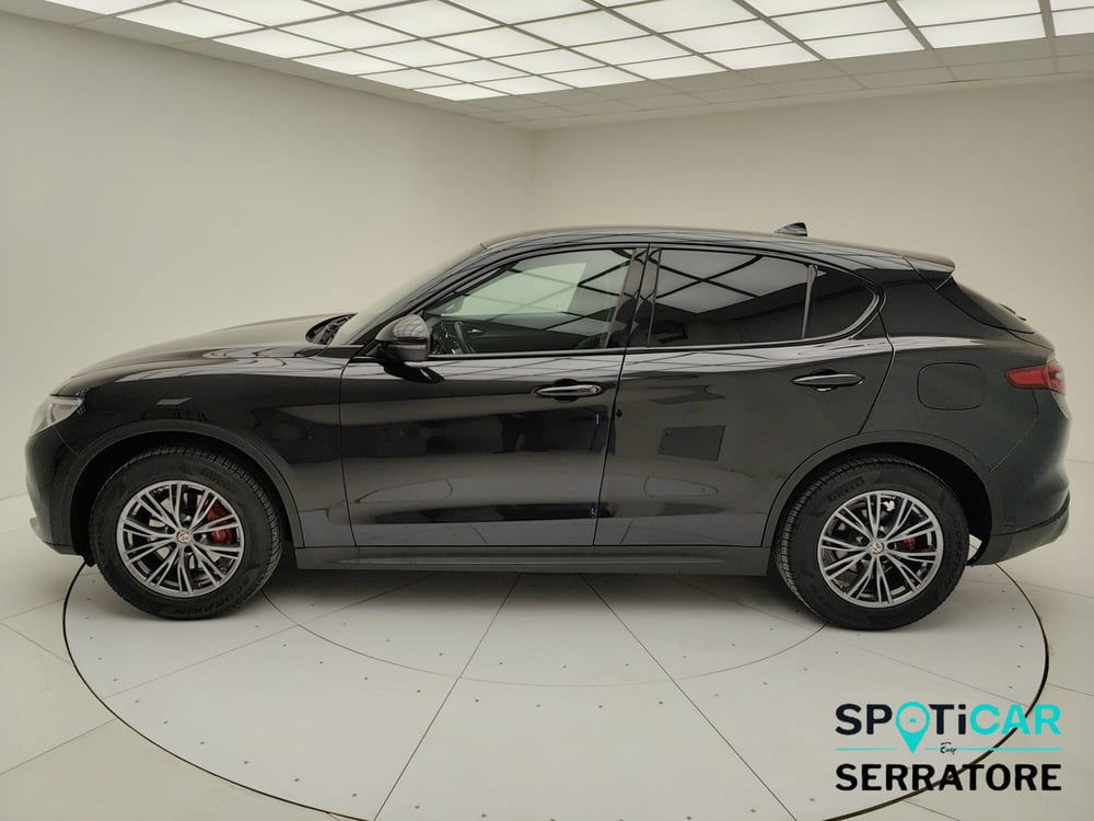 Alfa Romeo Stelvio usata a Como (4)