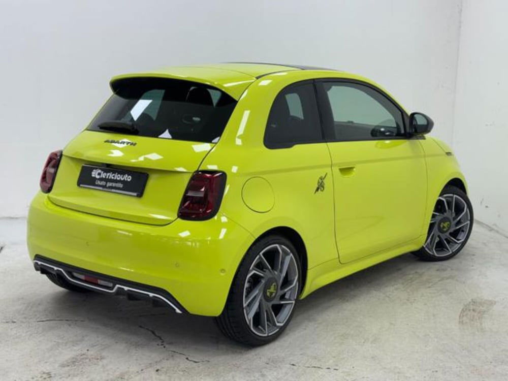 Abarth 500e Cabrio usata a Como (2)