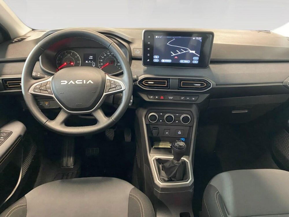 Dacia Jogger nuova a Torino (6)