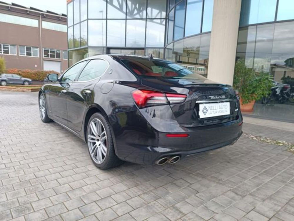 Maserati Ghibli usata a Pisa (6)