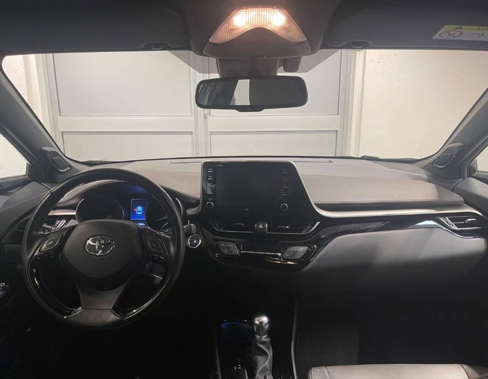 Toyota Toyota C-HR usata a Ferrara (8)